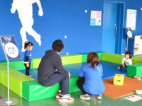 DWkidsspace04.jpg